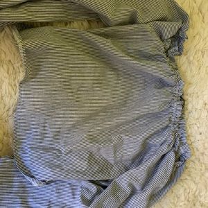 BRANDY MELVILLE off the shoulder top